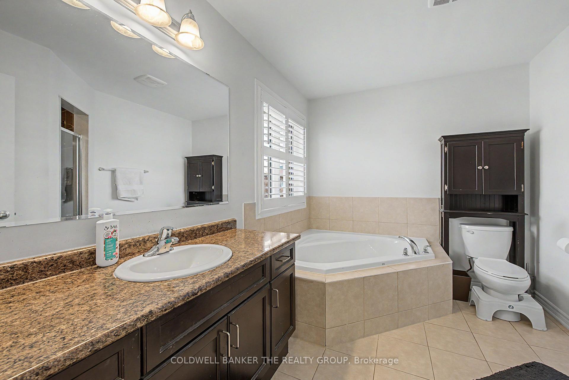 Photo 29 of 94 Enford Crescent, Brampton, Northwest Brampton — HOMEH