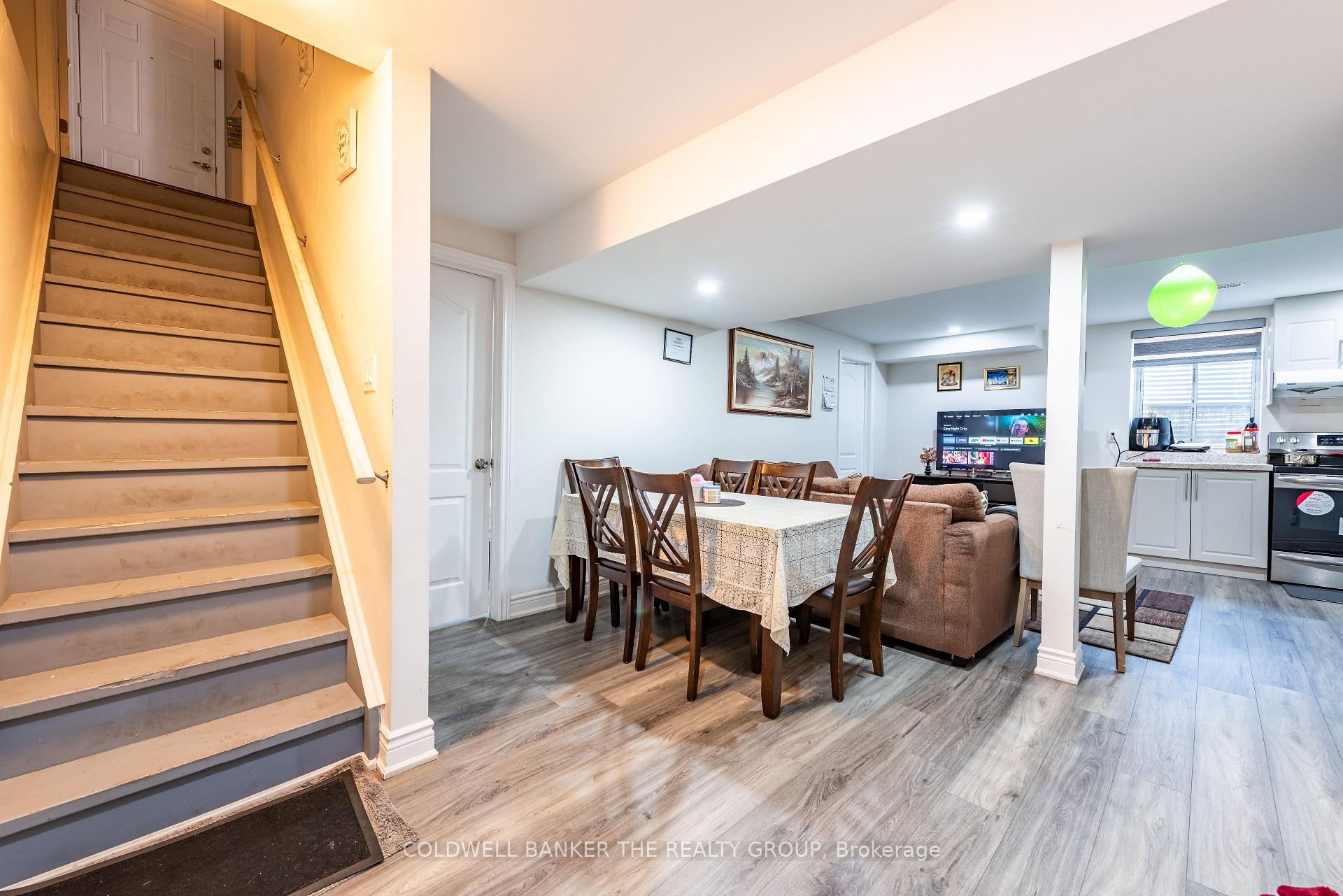 Photo 36 of 94 Enford Crescent, Brampton, Northwest Brampton — HOMEH