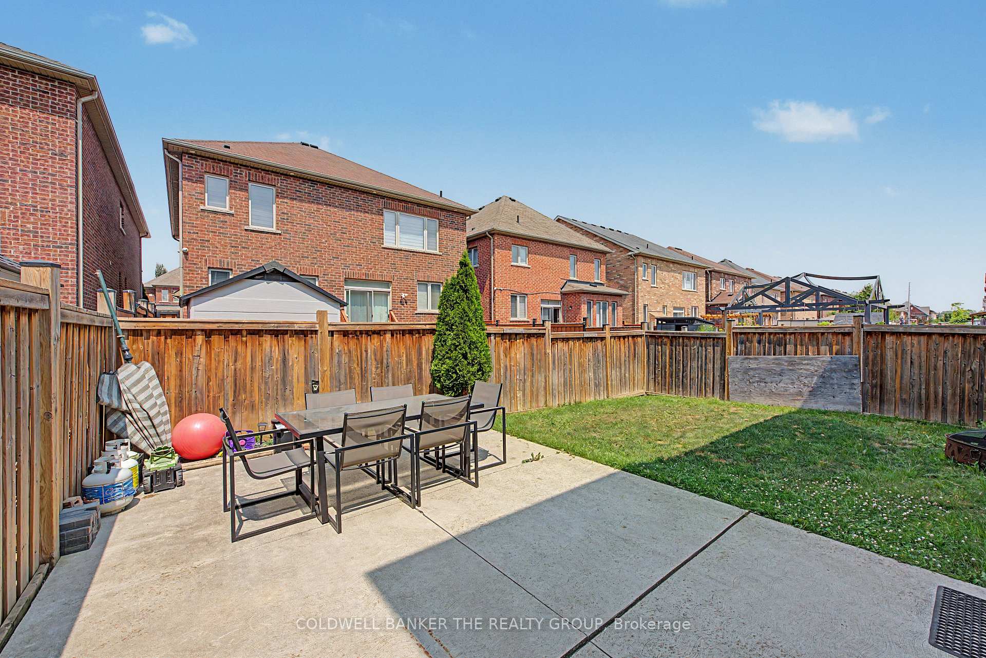 Photo 42 of 94 Enford Crescent, Brampton, Northwest Brampton — HOMEH