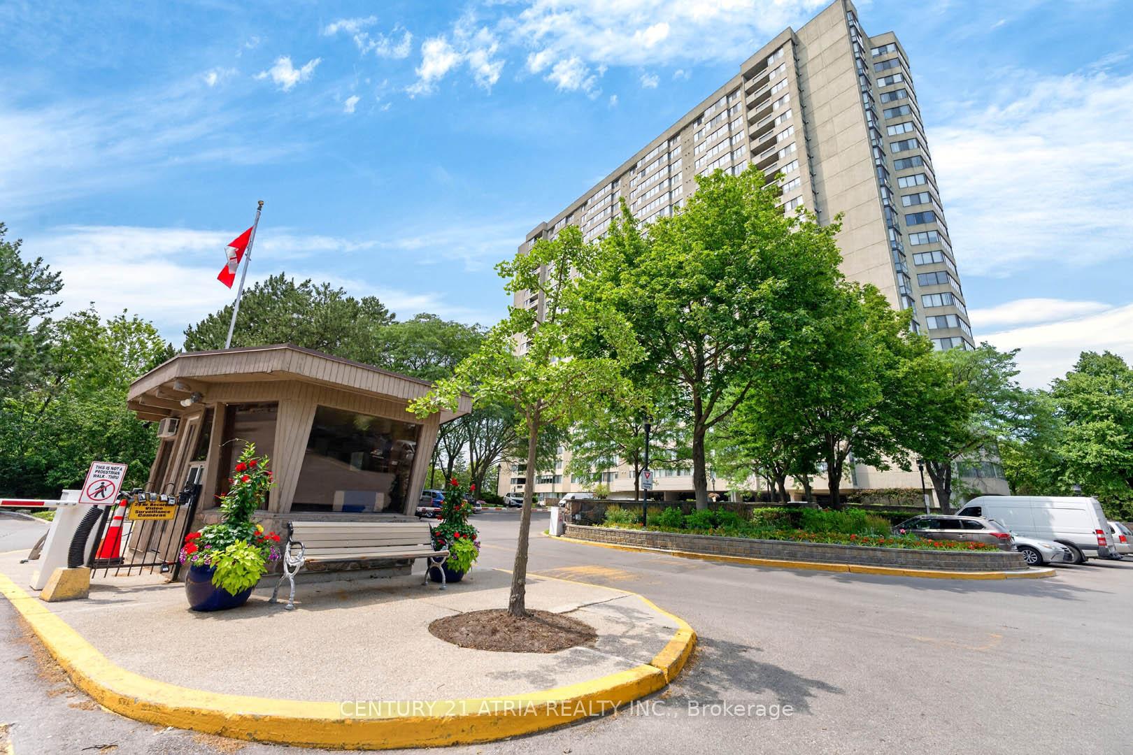 Photo 2 of Unit 1606, 2350 Bridletowne Circle, Scarborough, L'Amoreaux — HOMEH