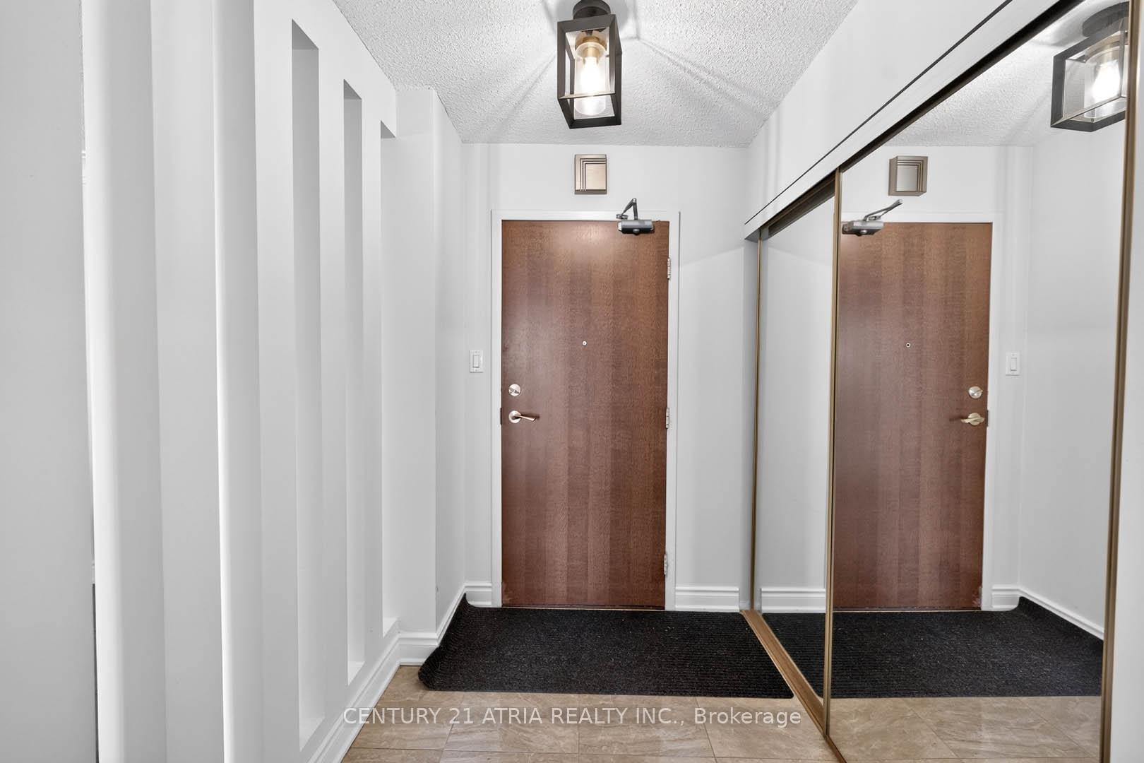 Photo 6 of Unit 1606, 2350 Bridletowne Circle, Scarborough, L'Amoreaux — HOMEH