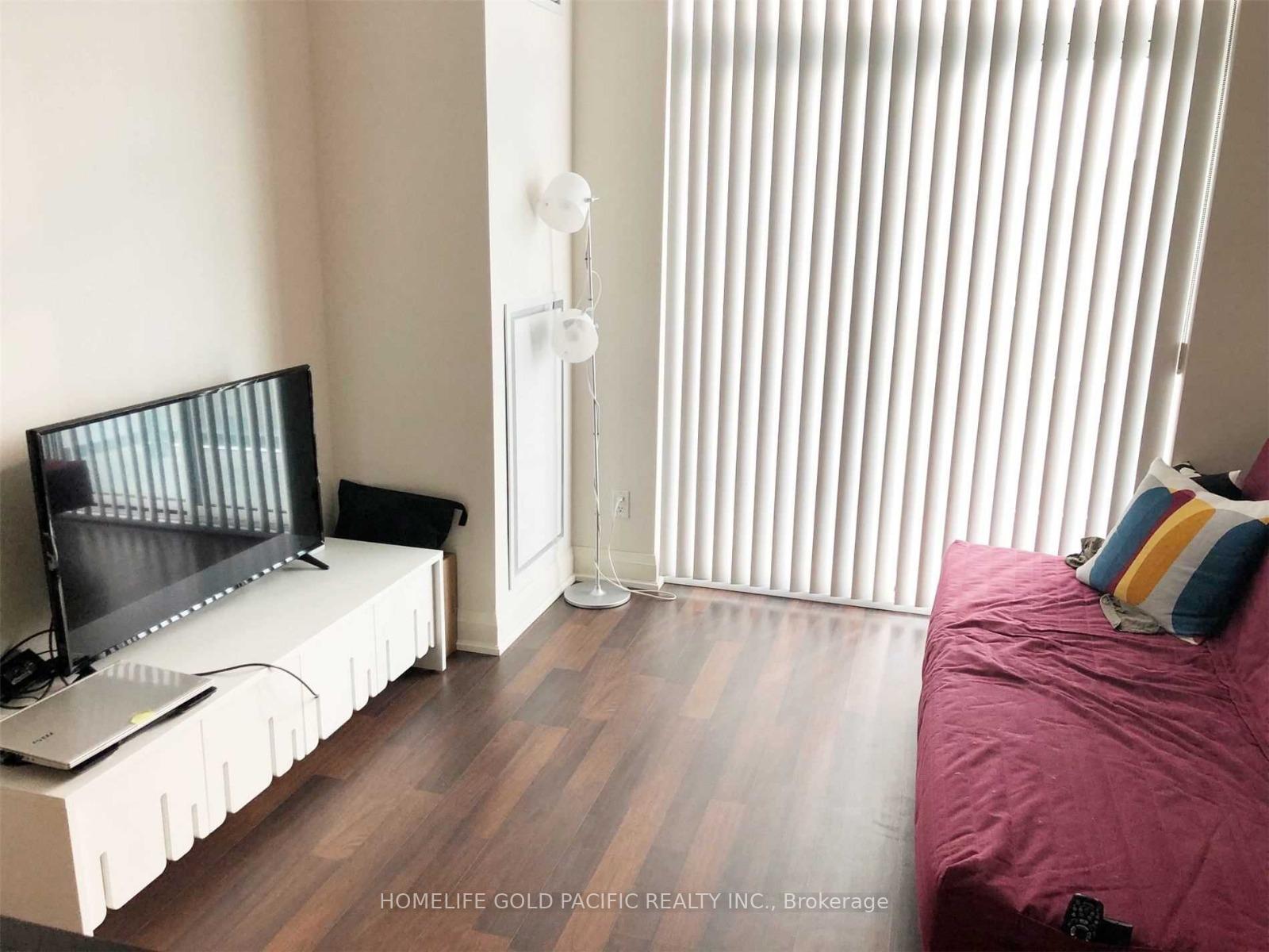 Photo 3 of Unit 506, 68 Canterbury Place, North York, Willowdale West — HOMEH