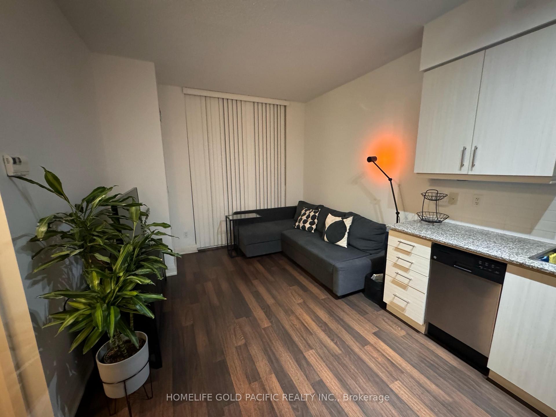 Photo 16 of Unit 506, 68 Canterbury Place, North York, Willowdale West — HOMEH