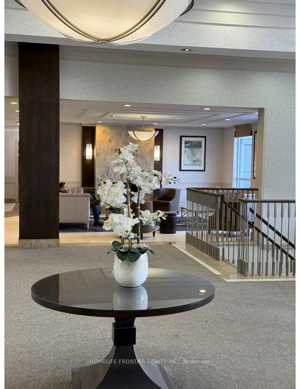 Photo 4 of Unit 509, 20 North Park Road, Vaughan, Beverley Glen — HOMEH
