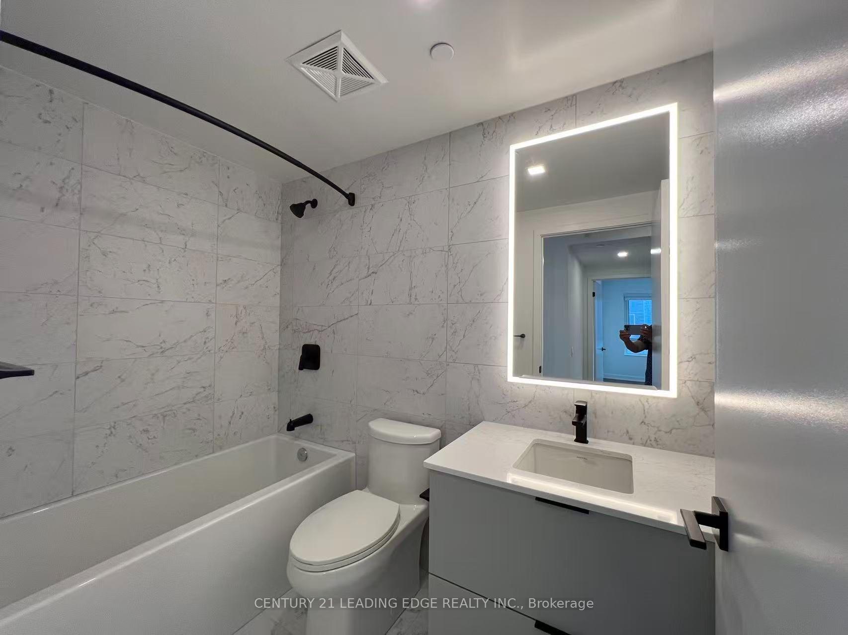Photo 12 of Unit 3604, 609 Sherbourne Street, Toronto, North St. James Town — HOMEH