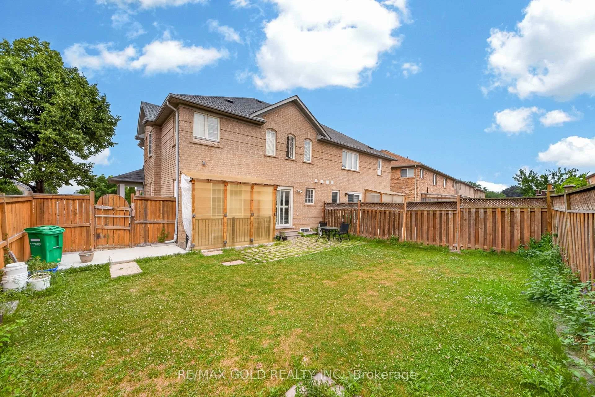 Photo 47 of 52 Junction Crescent, Brampton, Fletcher's Meadow — HOMEH