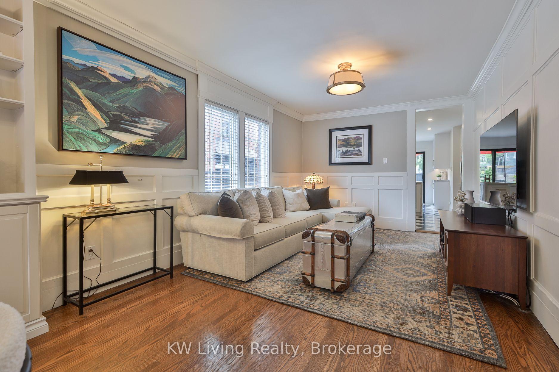 Photo 6 of 452 Davisville Avenue, Toronto, Mount Pleasant East — HOMEH