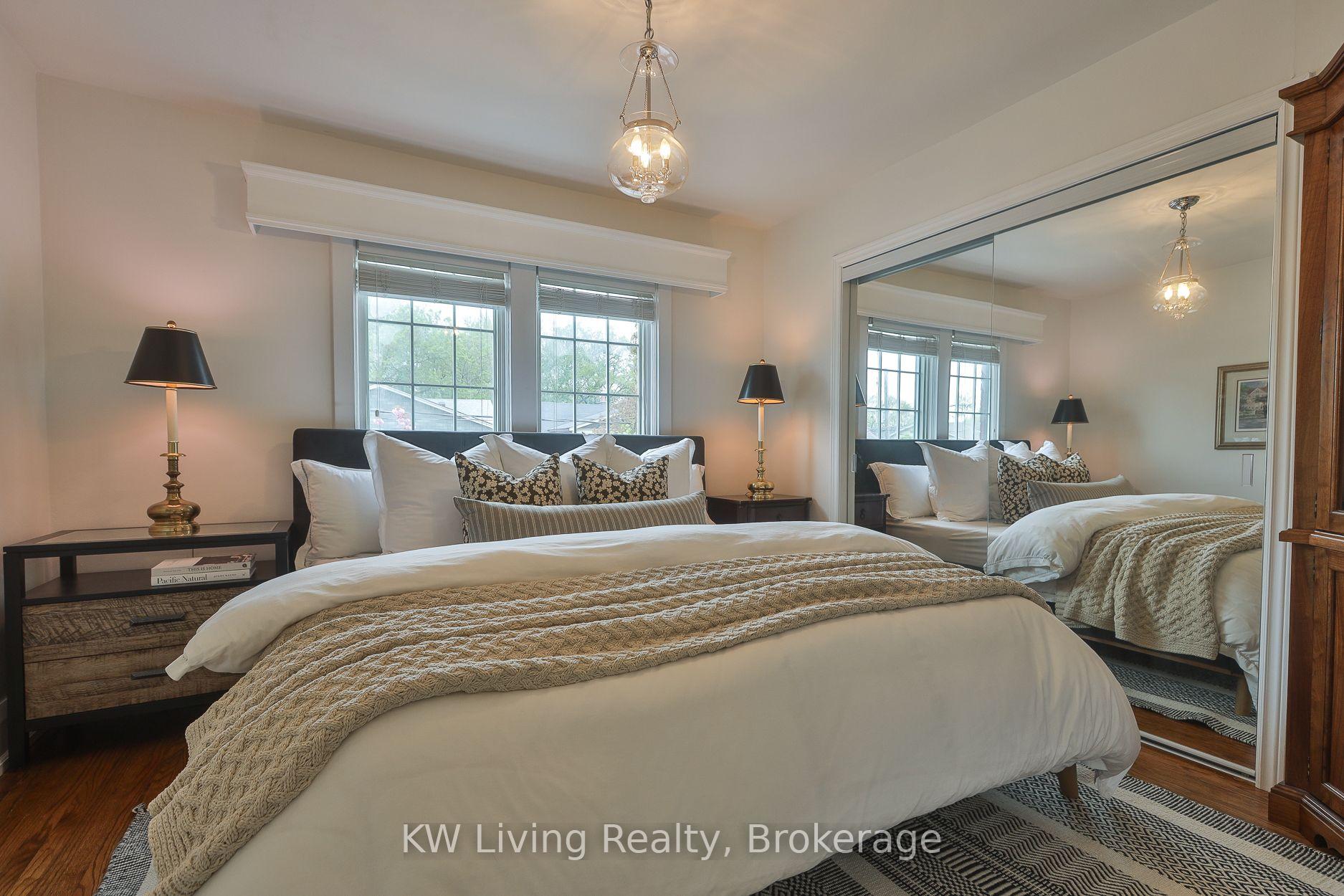 Photo 17 of 452 Davisville Avenue, Toronto, Mount Pleasant East — HOMEH