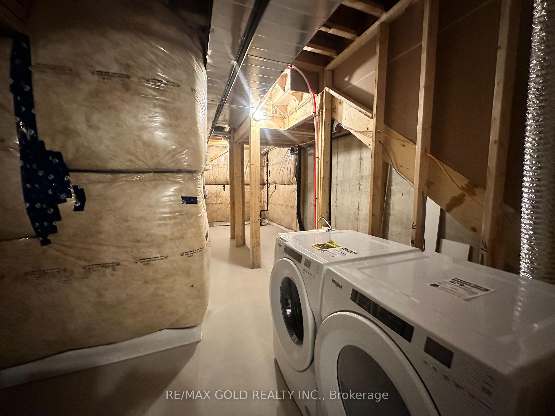 Photo 13 of 147 Broadacre Drive, Kitchener, Huron Park — HOMEH