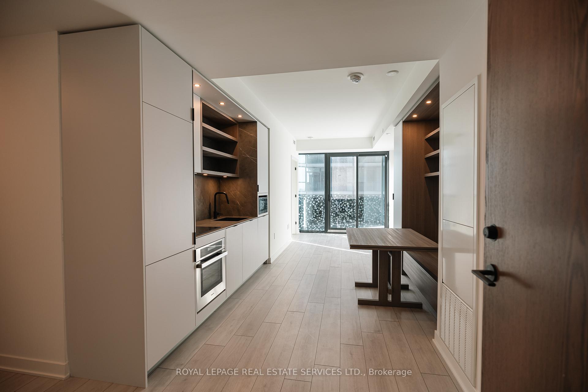 Photo 4 of Unit 4306, 55 Charles Street E, Toronto, Church-Yonge Corridor — HOMEH