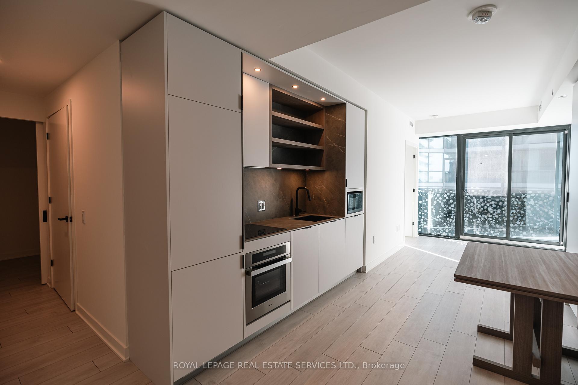 Photo 5 of Unit 4306, 55 Charles Street E, Toronto, Church-Yonge Corridor — HOMEH