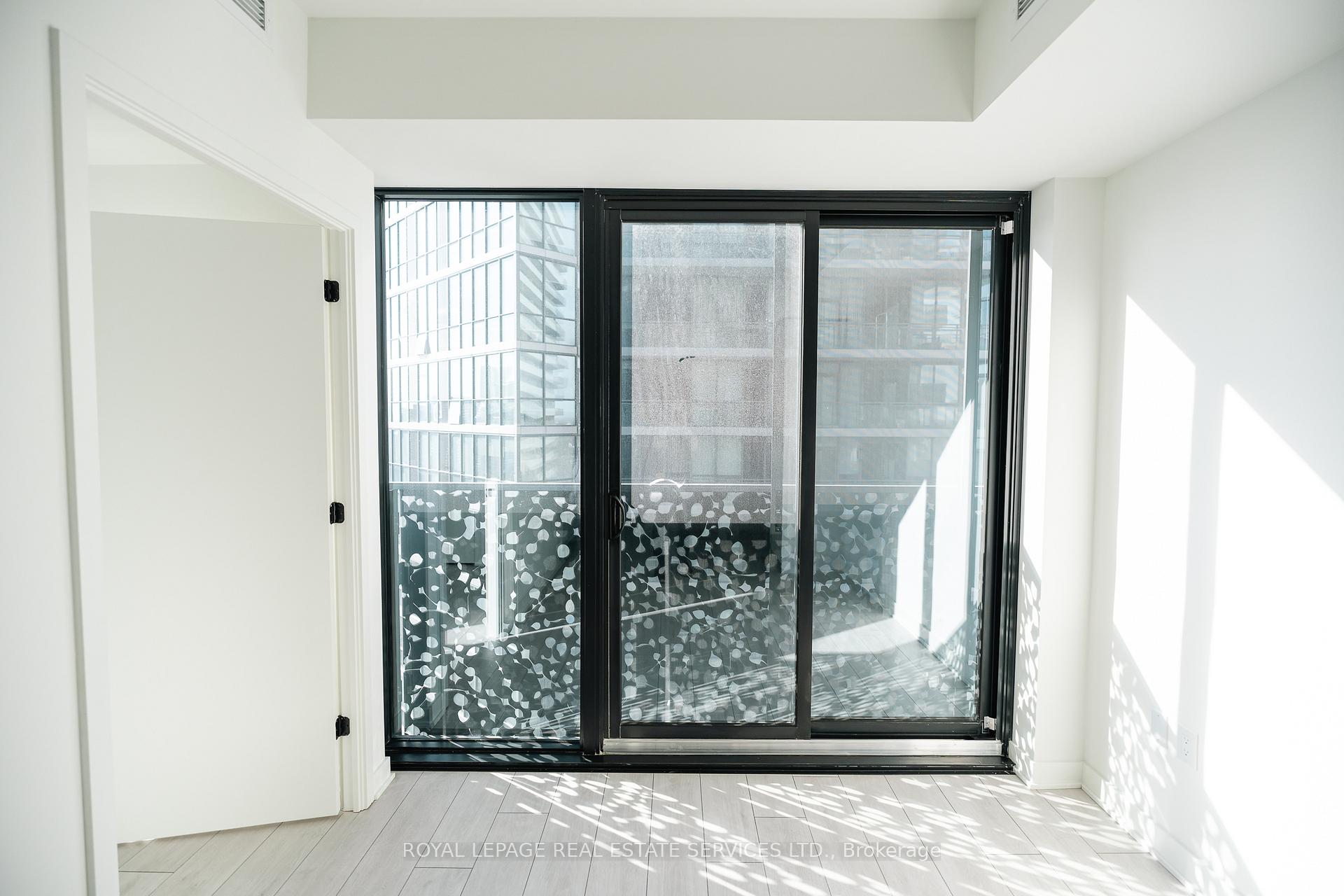 Photo 9 of Unit 4306, 55 Charles Street E, Toronto, Church-Yonge Corridor — HOMEH