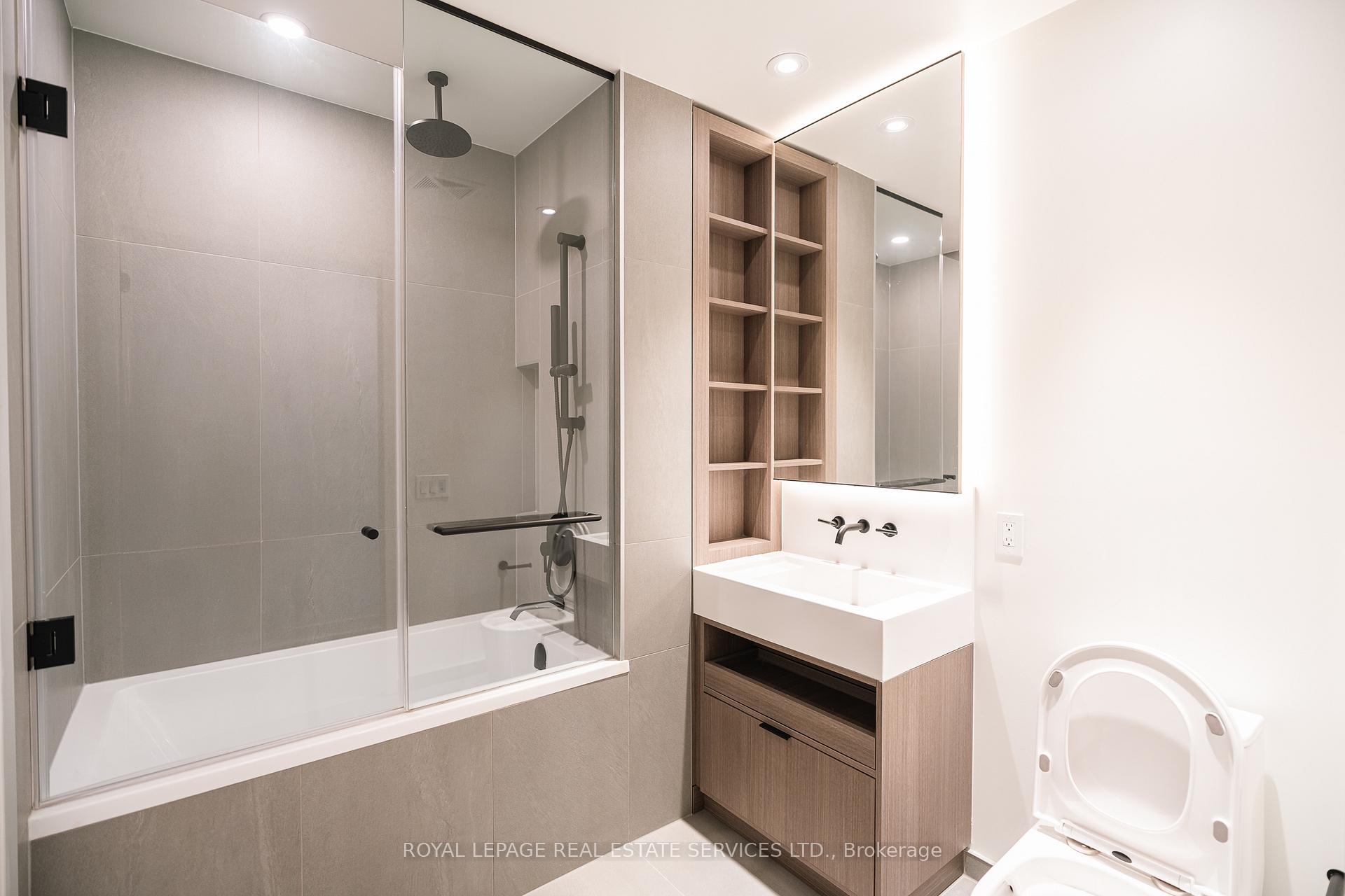 Photo 15 of Unit 4306, 55 Charles Street E, Toronto, Church-Yonge Corridor — HOMEH