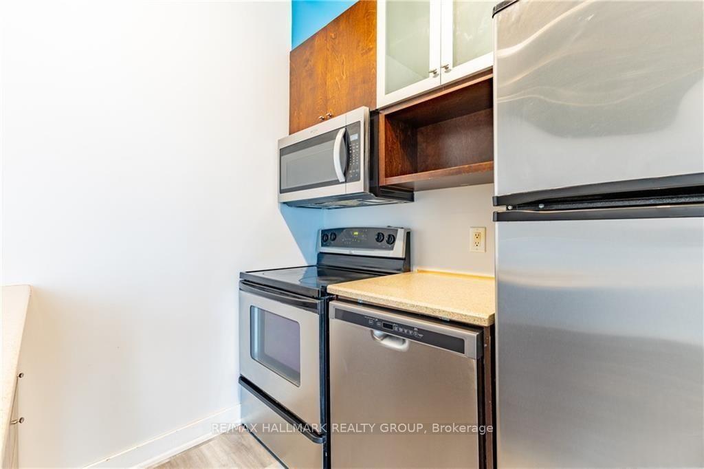 Photo 8 of Unit 1105, 179 George Street, Ottawa, Lower Town/Byward Market — HOMEH