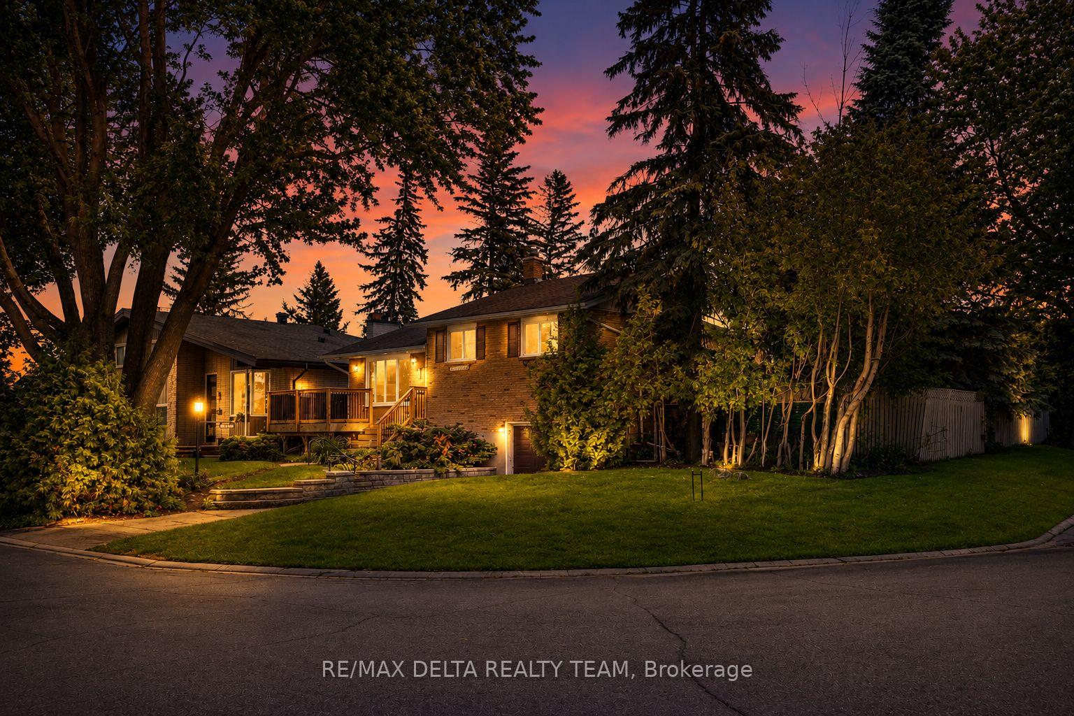 Photo 2 of 841 Balsam Drive, Ottawa, Chatelaine Village — HOMEH