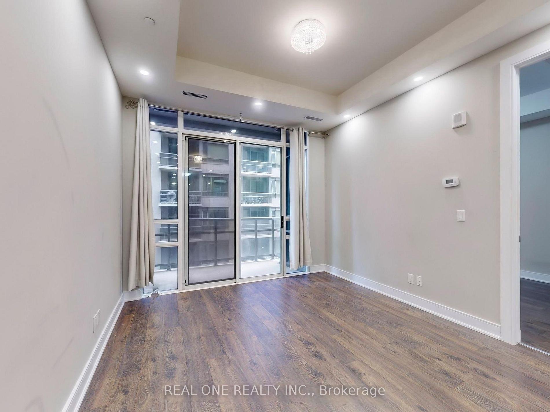 Photo 5 of Unit 613, 150 Main Street W, Hamilton, Central — HOMEH