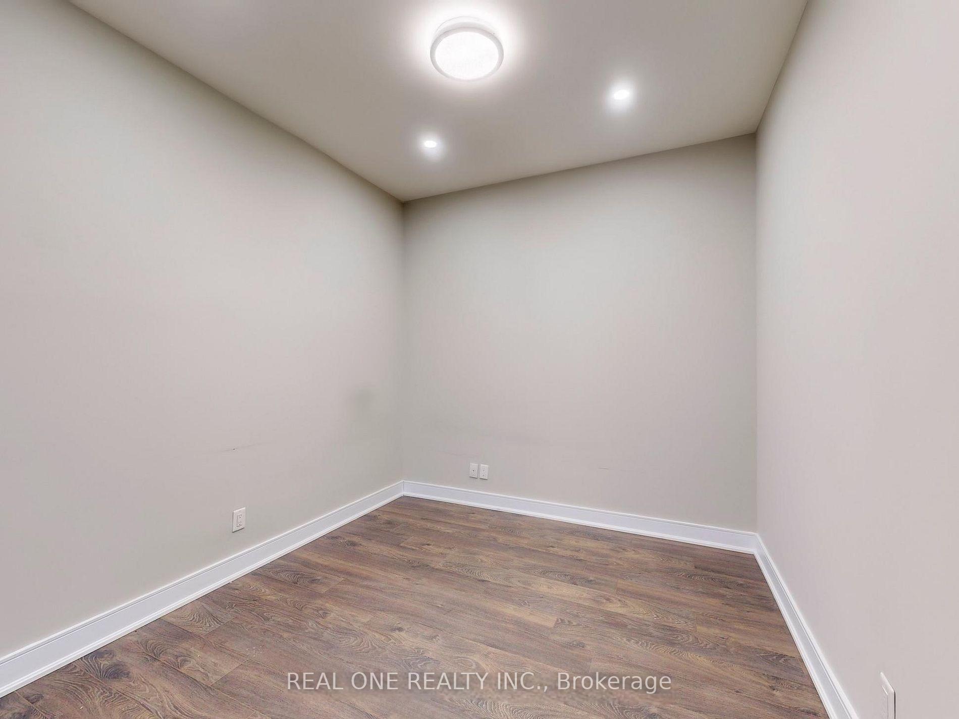 Photo 18 of Unit 613, 150 Main Street W, Hamilton, Central — HOMEH