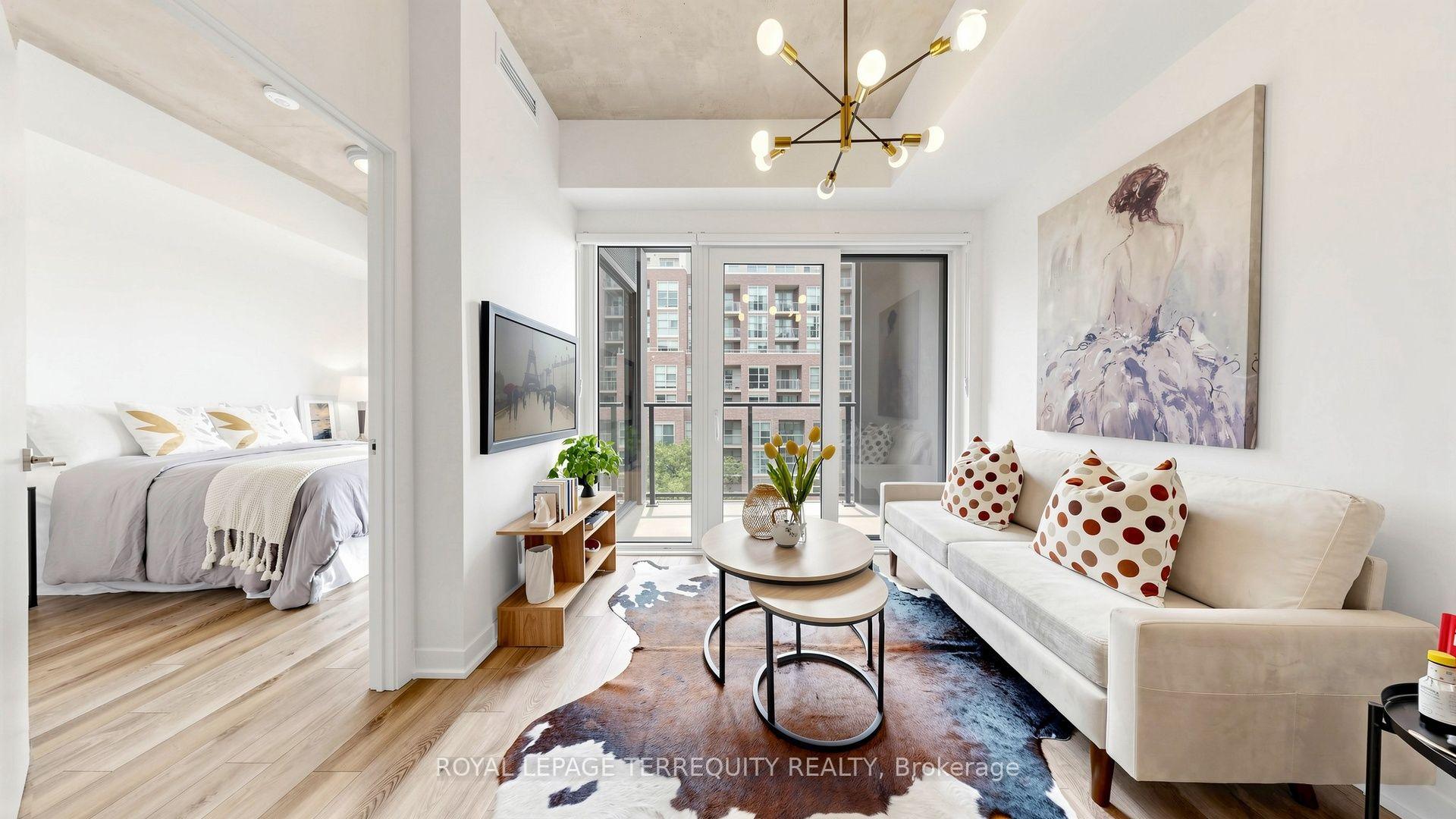 Photo 3 of Unit 510, 1808 St Clair Avenue W, Toronto, Weston-Pellam Park — HOMEH