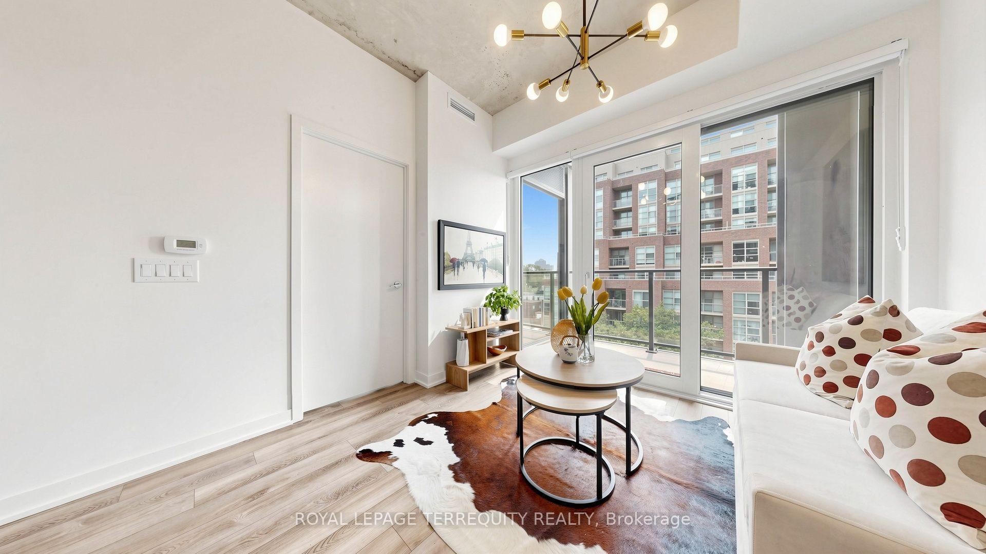 Photo 4 of Unit 510, 1808 St Clair Avenue W, Toronto, Weston-Pellam Park — HOMEH