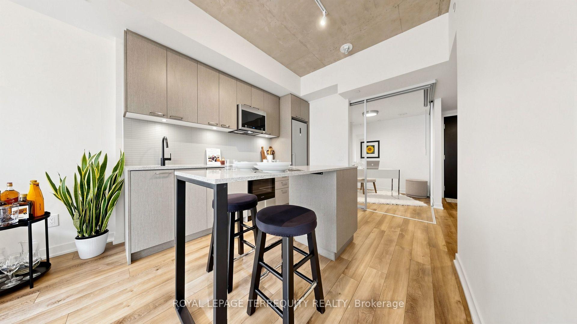 Photo 7 of Unit 510, 1808 St Clair Avenue W, Toronto, Weston-Pellam Park — HOMEH