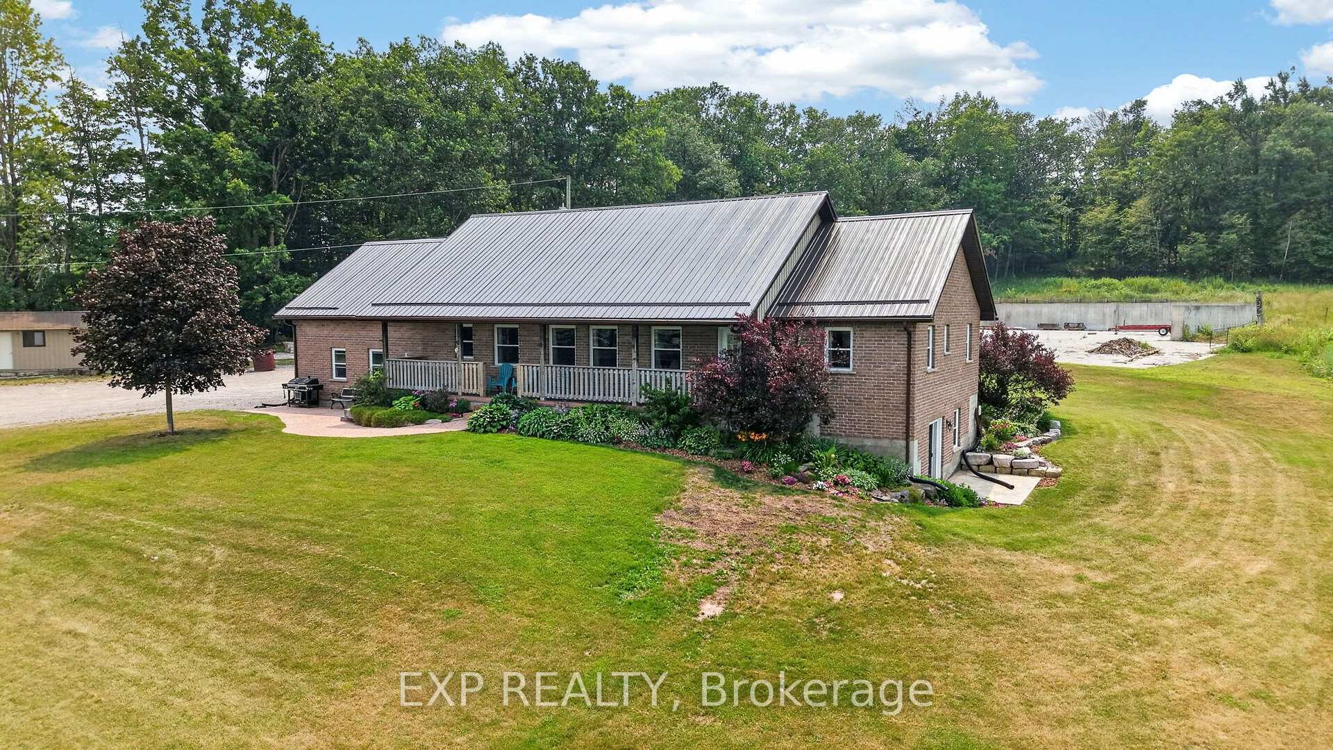 Photo of 2415 County 46 Road