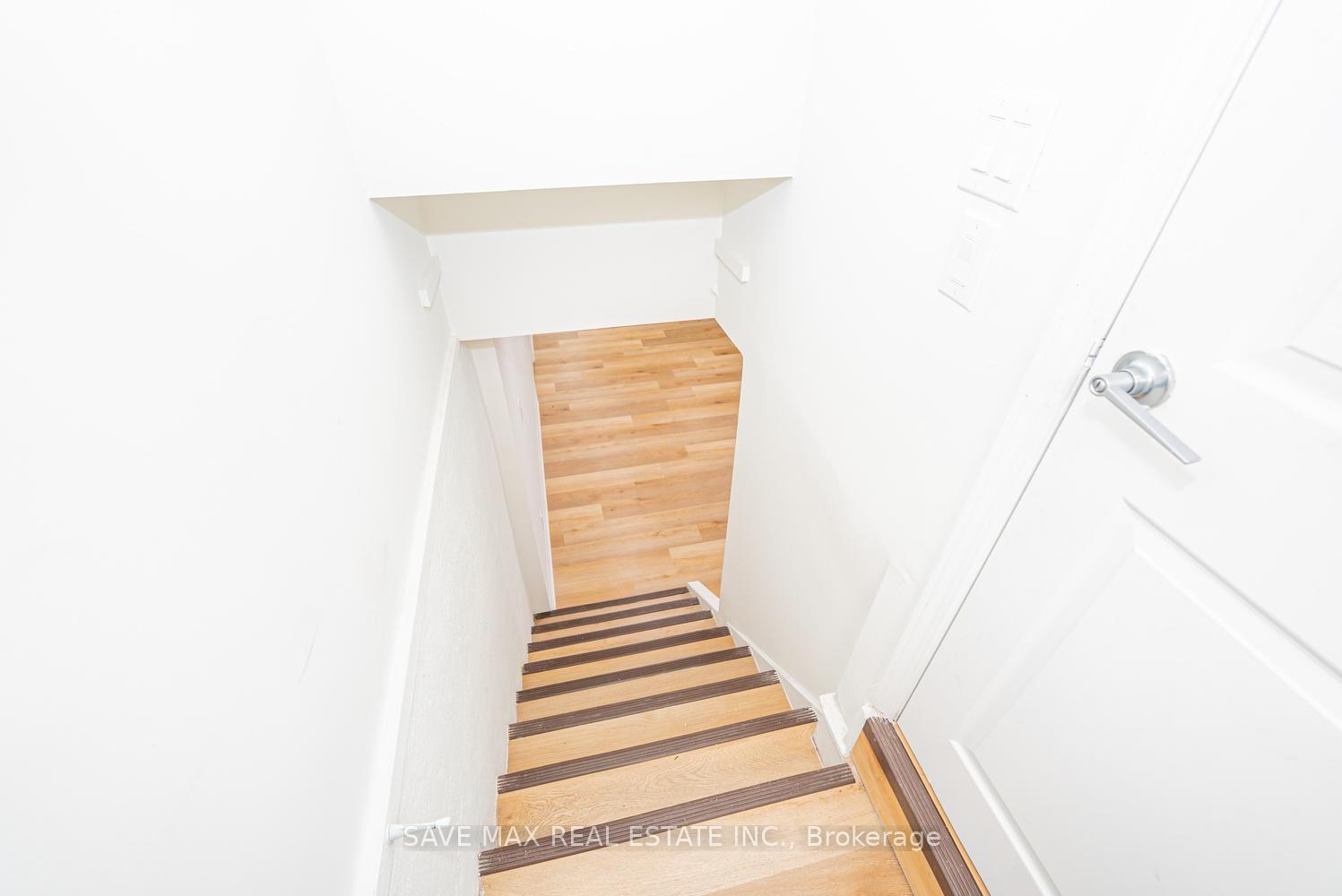 Photo 18 of 191 Clark Avenue, Kitchener, Vanier - Kitchener — HOMEH