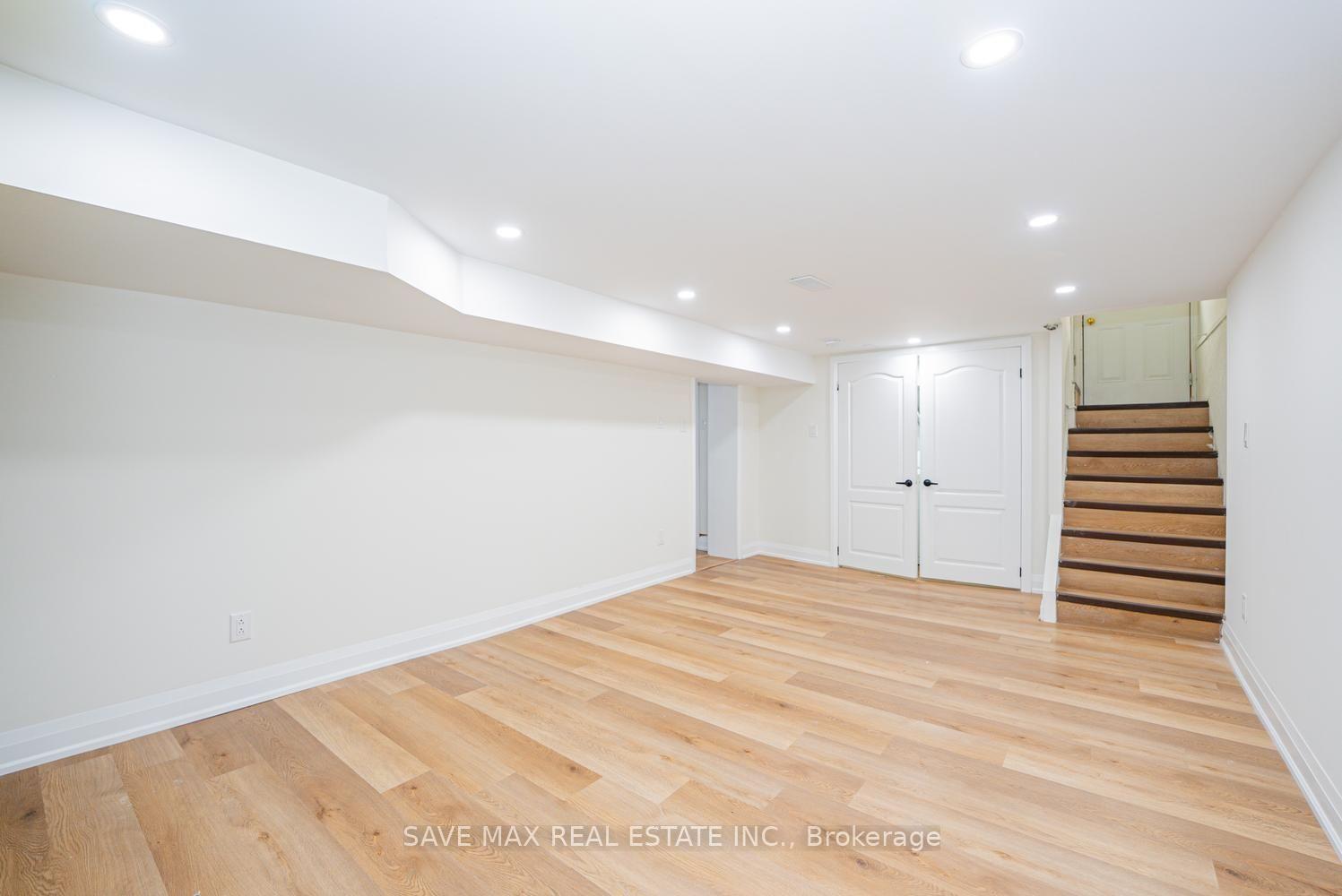 Photo 19 of 191 Clark Avenue, Kitchener, Vanier - Kitchener — HOMEH