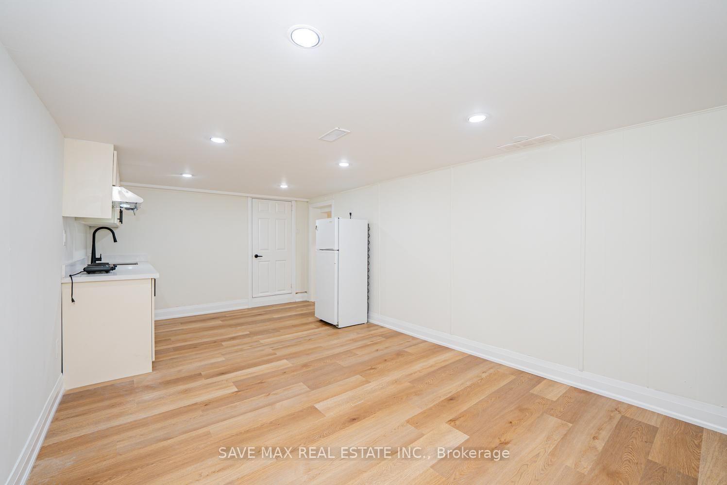 Photo 25 of 191 Clark Avenue, Kitchener, Vanier - Kitchener — HOMEH