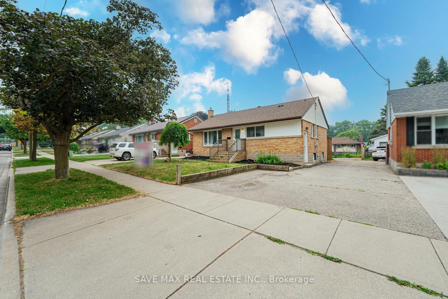 Photo 38 of 191 Clark Avenue, Kitchener, Vanier - Kitchener — HOMEH