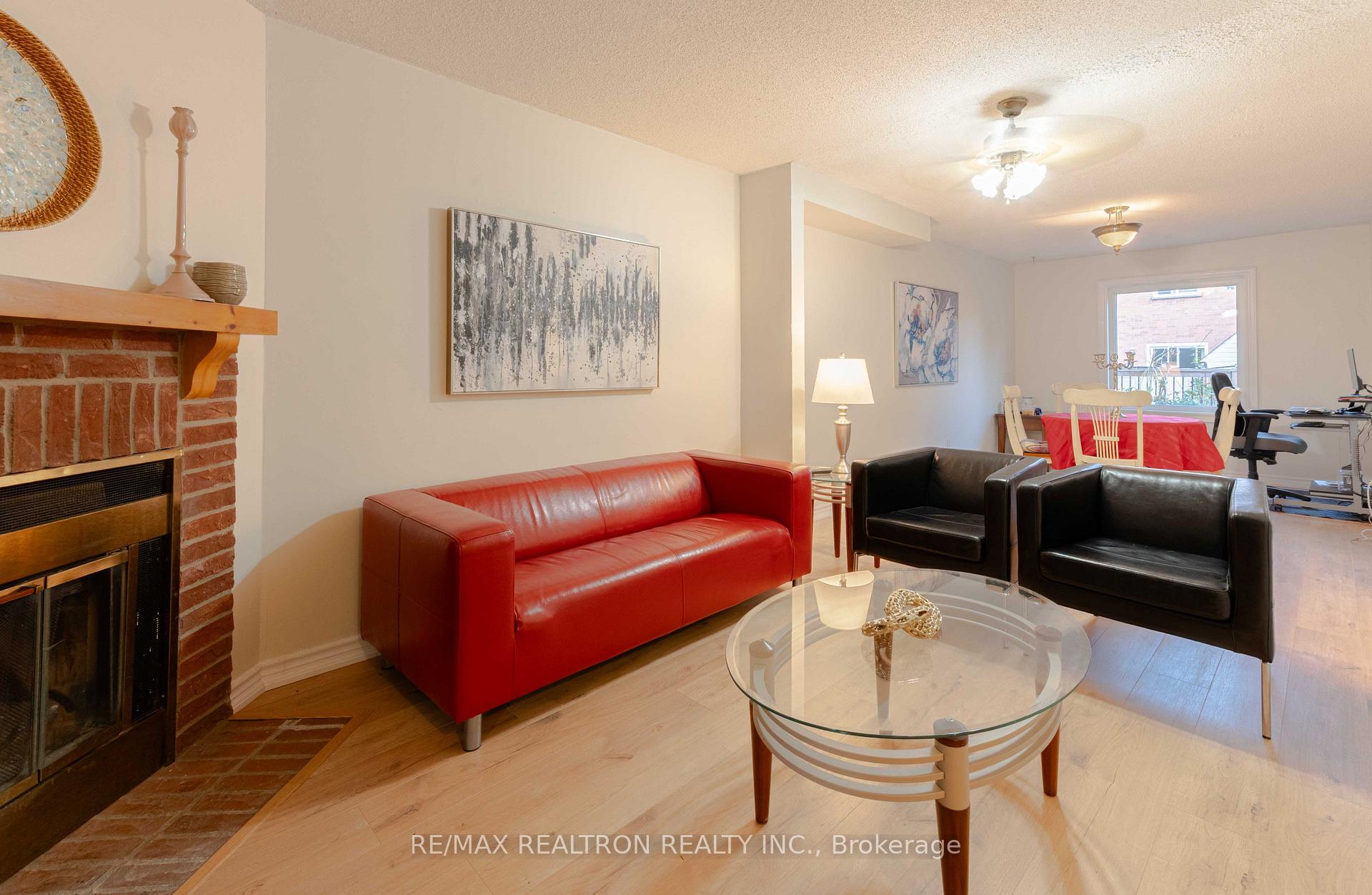 Photo 5 of 95 Chalmers Crescent, Ajax, Central — HOMEH