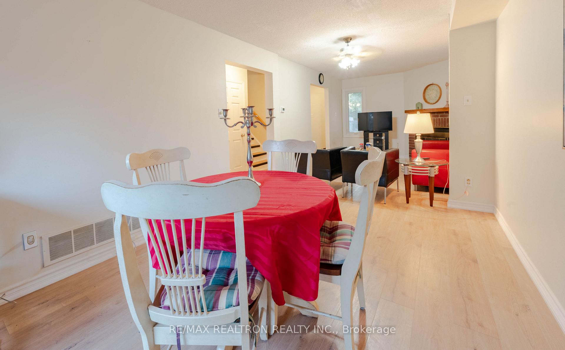 Photo 10 of 95 Chalmers Crescent, Ajax, Central — HOMEH