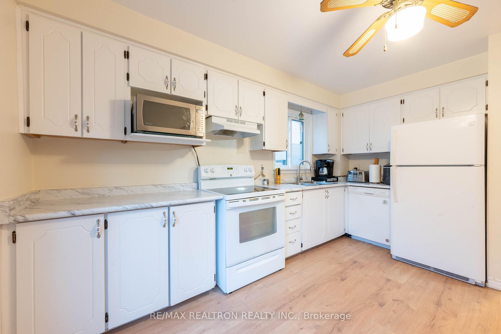 Photo 12 of 95 Chalmers Crescent, Ajax, Central — HOMEH