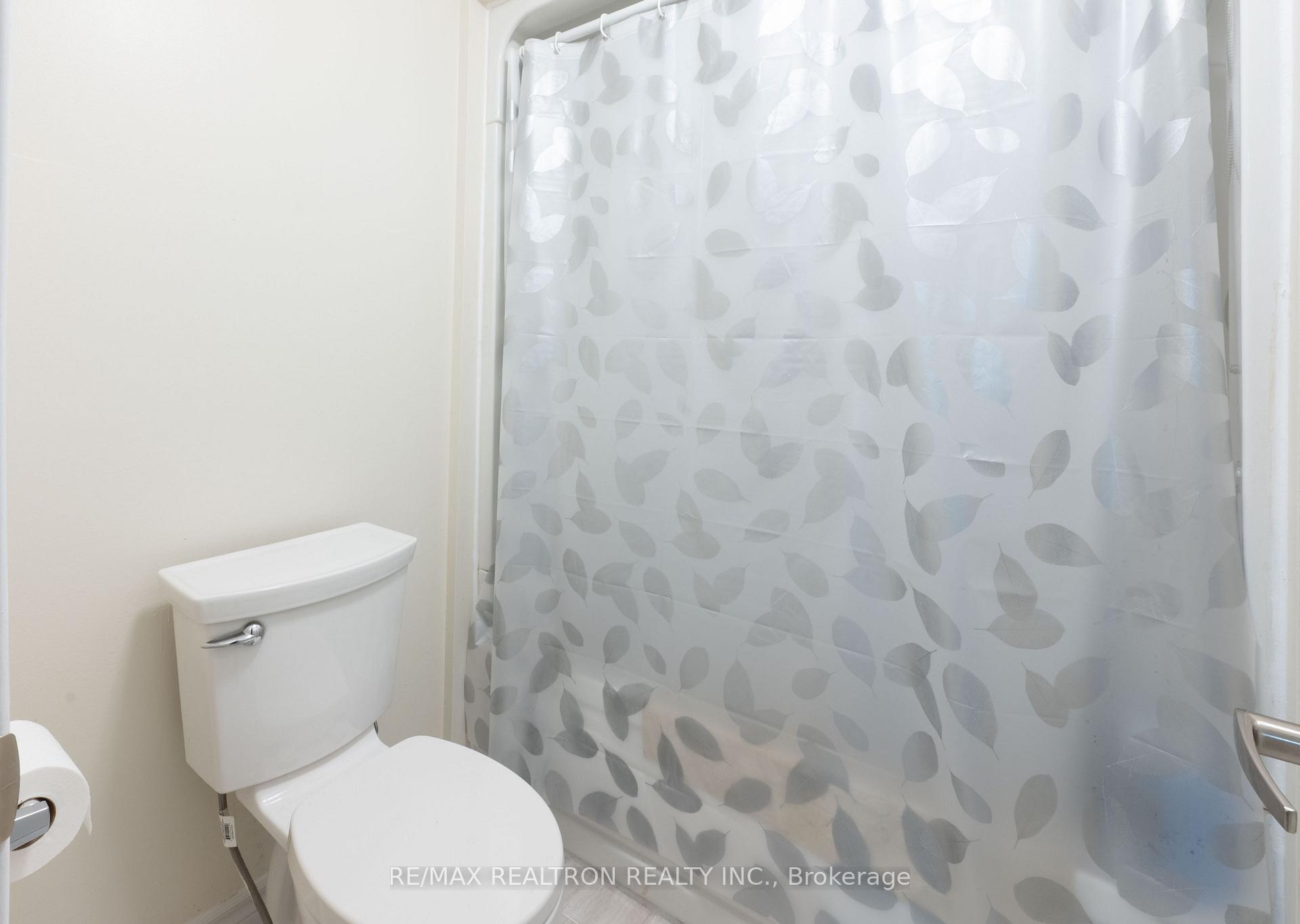Photo 20 of 95 Chalmers Crescent, Ajax, Central — HOMEH