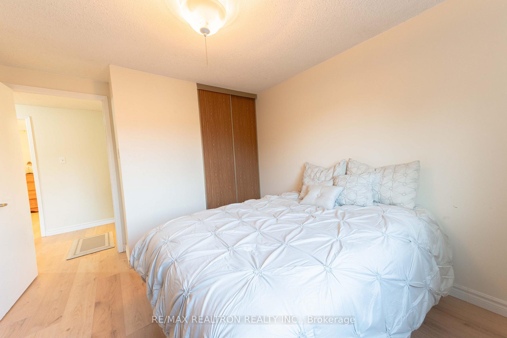 Photo 22 of 95 Chalmers Crescent, Ajax, Central — HOMEH