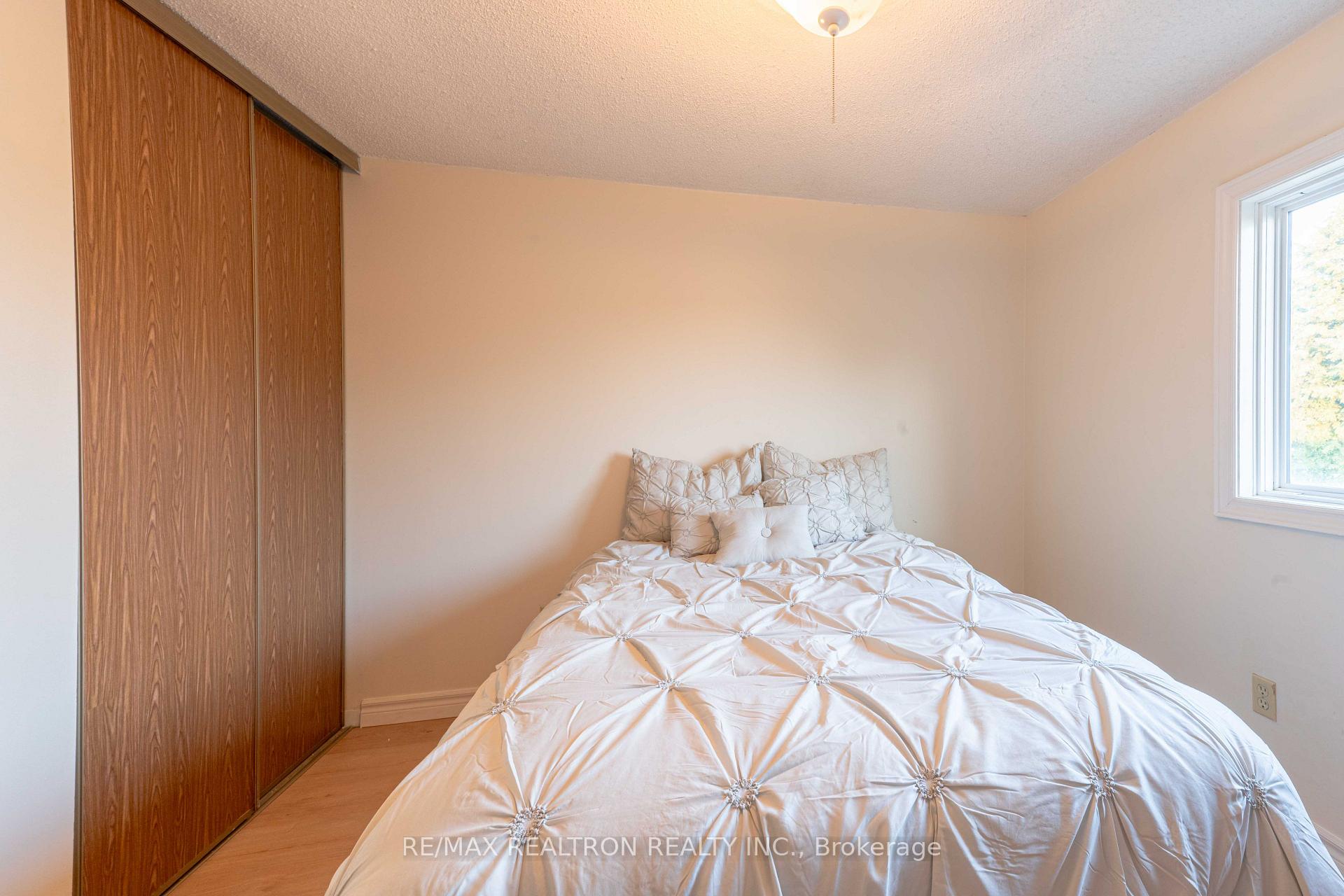 Photo 23 of 95 Chalmers Crescent, Ajax, Central — HOMEH