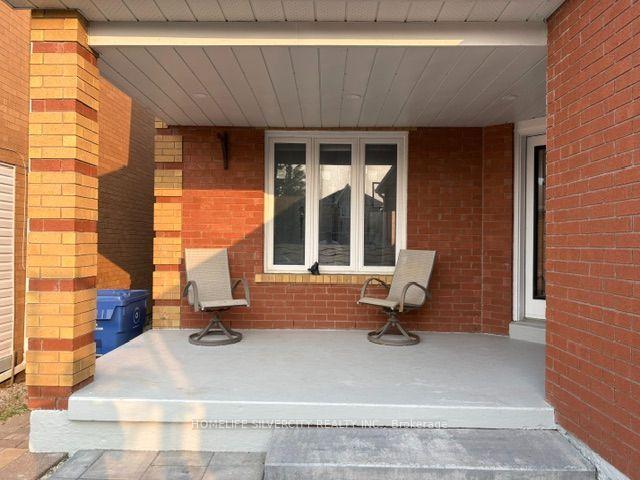 Photo 6 of 124 Jordan Drive, Orangeville — HOMEH