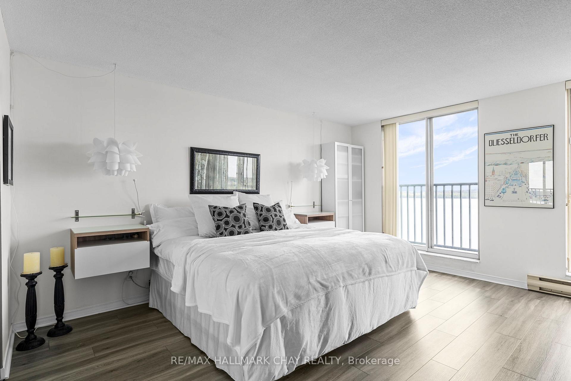 Photo 12 of Unit 906, 140 Dunlop Street E, Barrie, City Centre — HOMEH