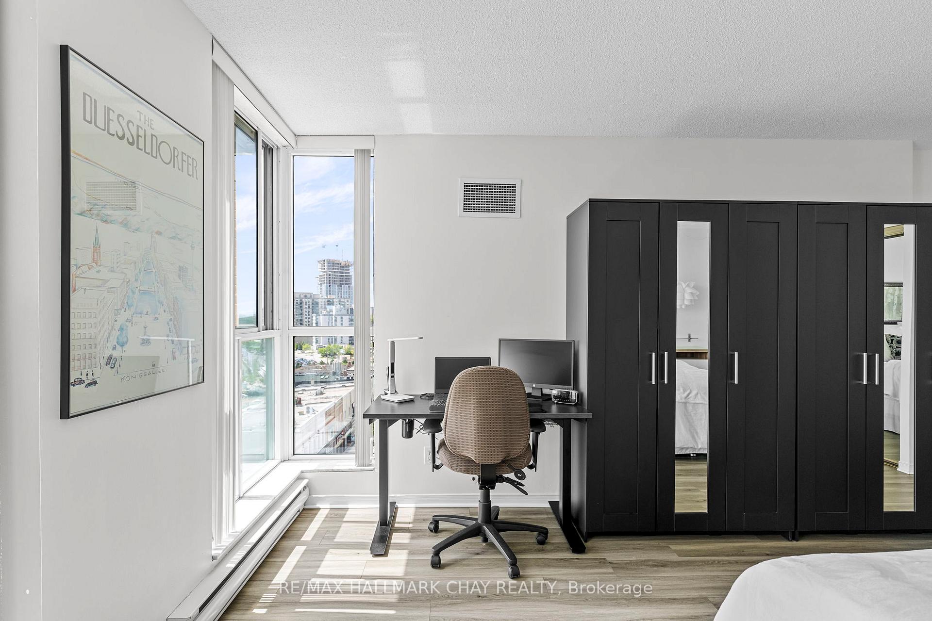 Photo 16 of Unit 906, 140 Dunlop Street E, Barrie, City Centre — HOMEH