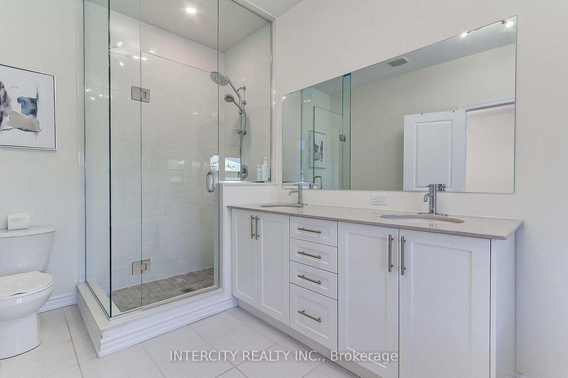 Photo 45 of 130 Blick Crescent, Aurora, Bayview Northeast — HOMEH