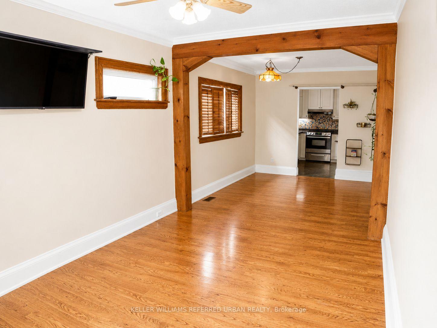 Photo 4 of 98 Foxwell Street, Toronto, Rockcliffe-Smythe — HOMEH