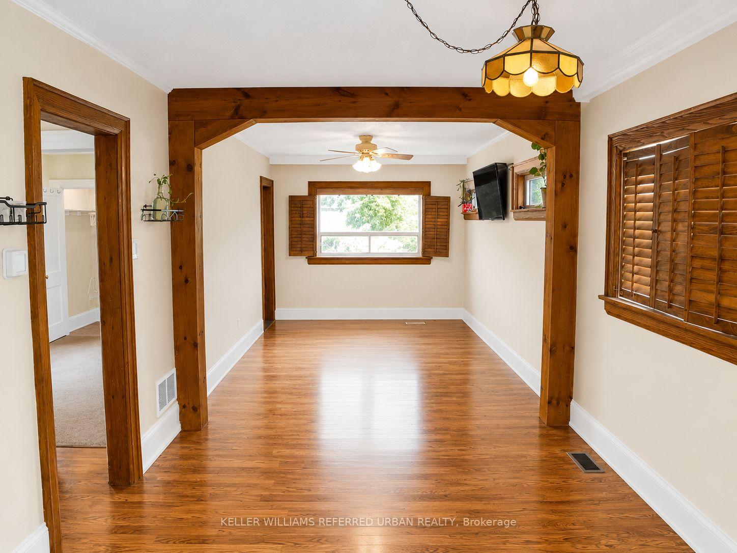 Photo 5 of 98 Foxwell Street, Toronto, Rockcliffe-Smythe — HOMEH