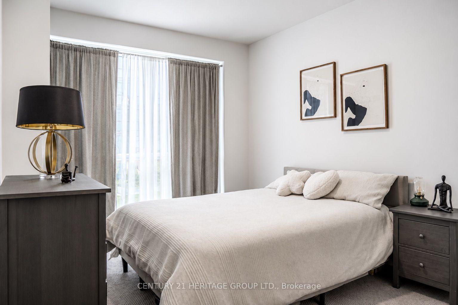 Photo 10 of Unit 708, 11 Bogert Avenue NE, North York, Lansing-Westgate — HOMEH