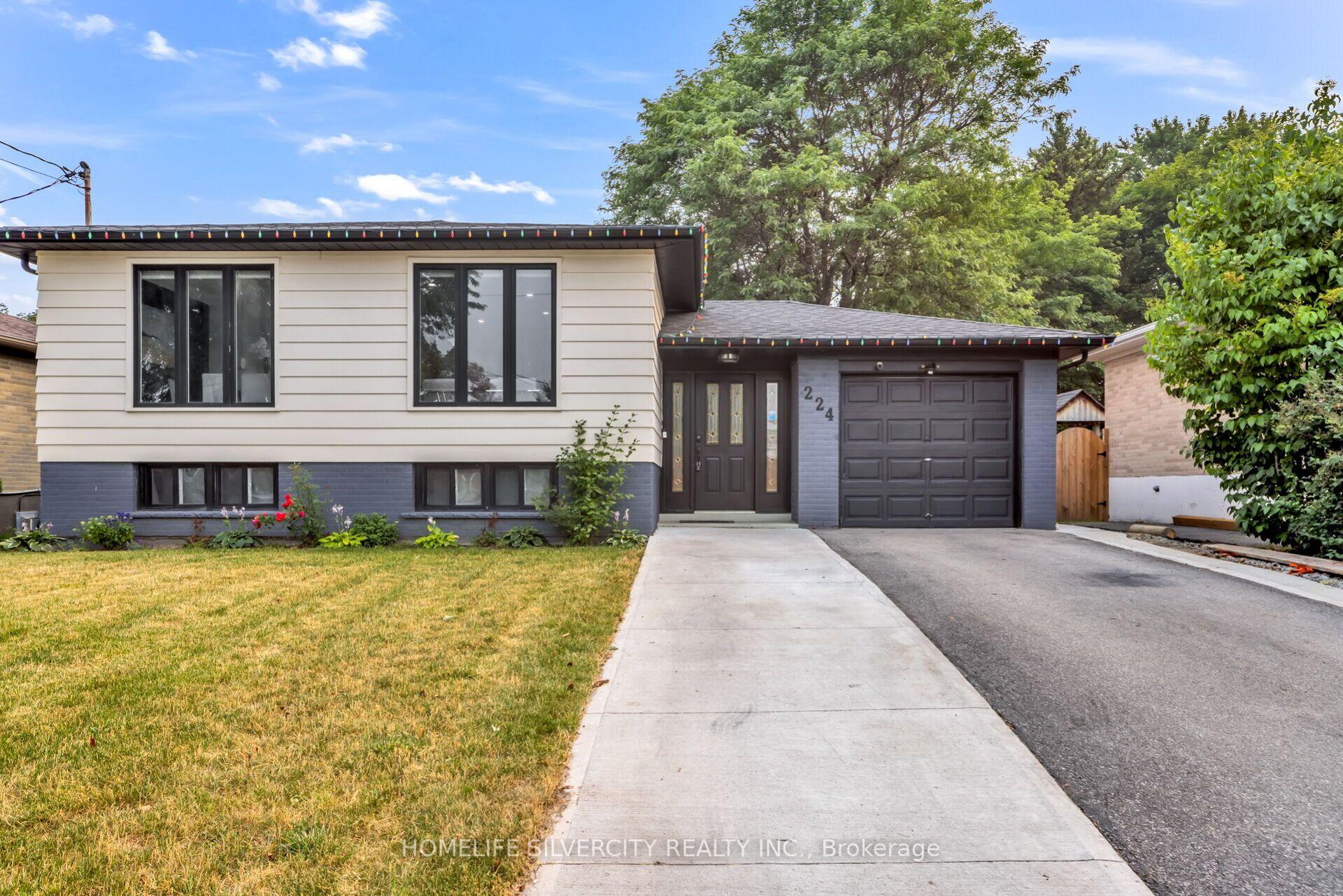 Photo 3 of 224 Delrex Boulevard, Halton Hills, Georgetown — HOMEH