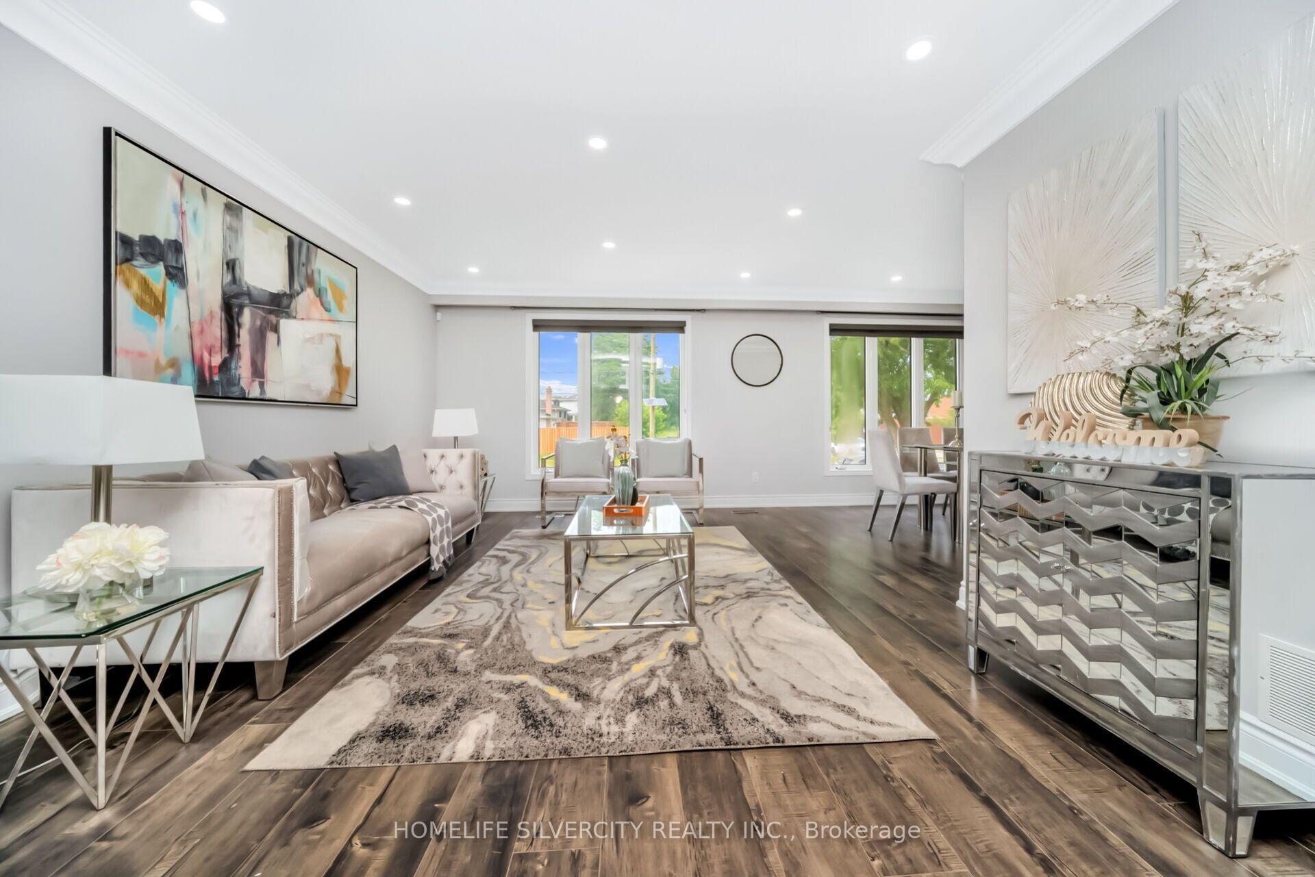 Photo 8 of 224 Delrex Boulevard, Halton Hills, Georgetown — HOMEH