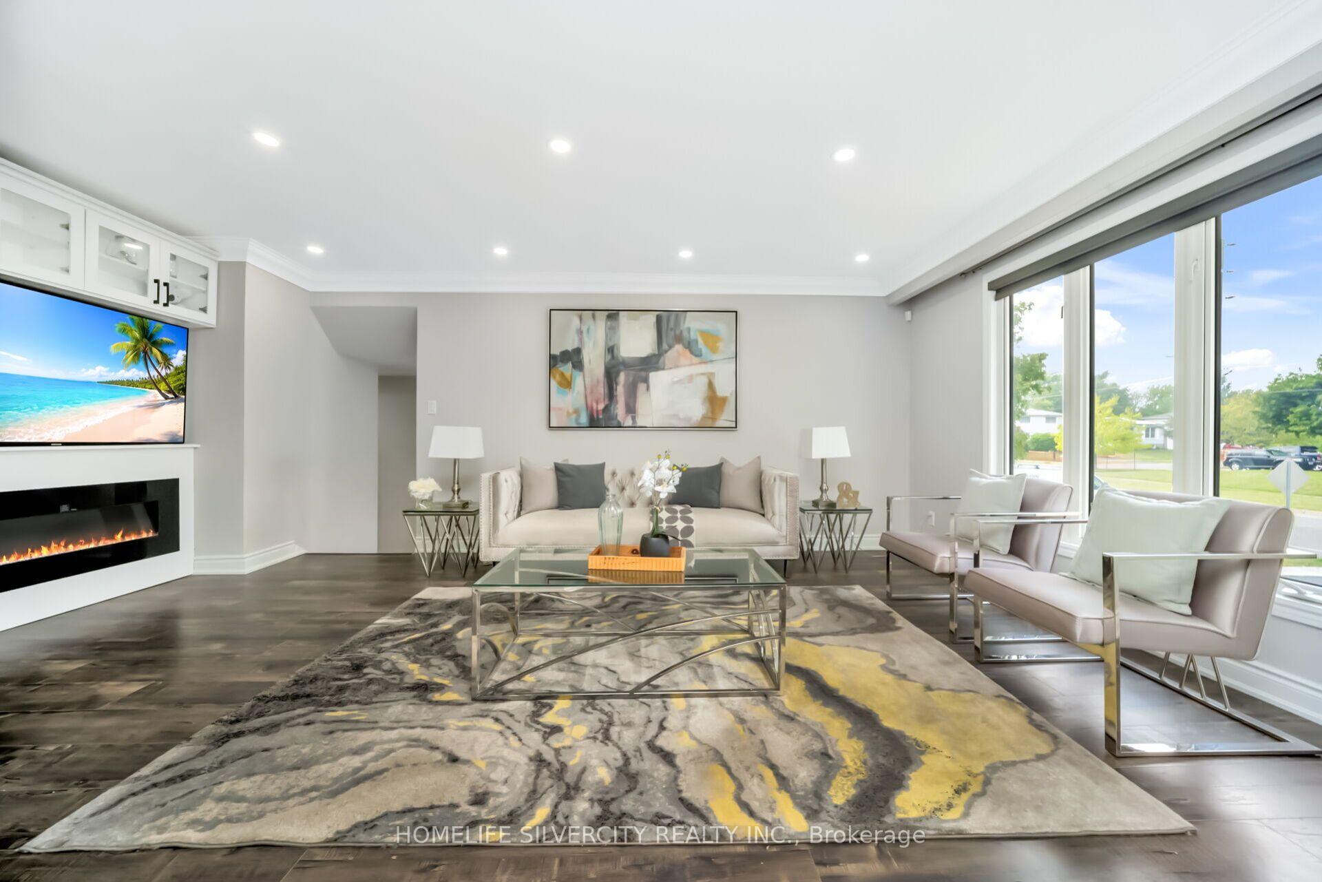 Photo 11 of 224 Delrex Boulevard, Halton Hills, Georgetown — HOMEH