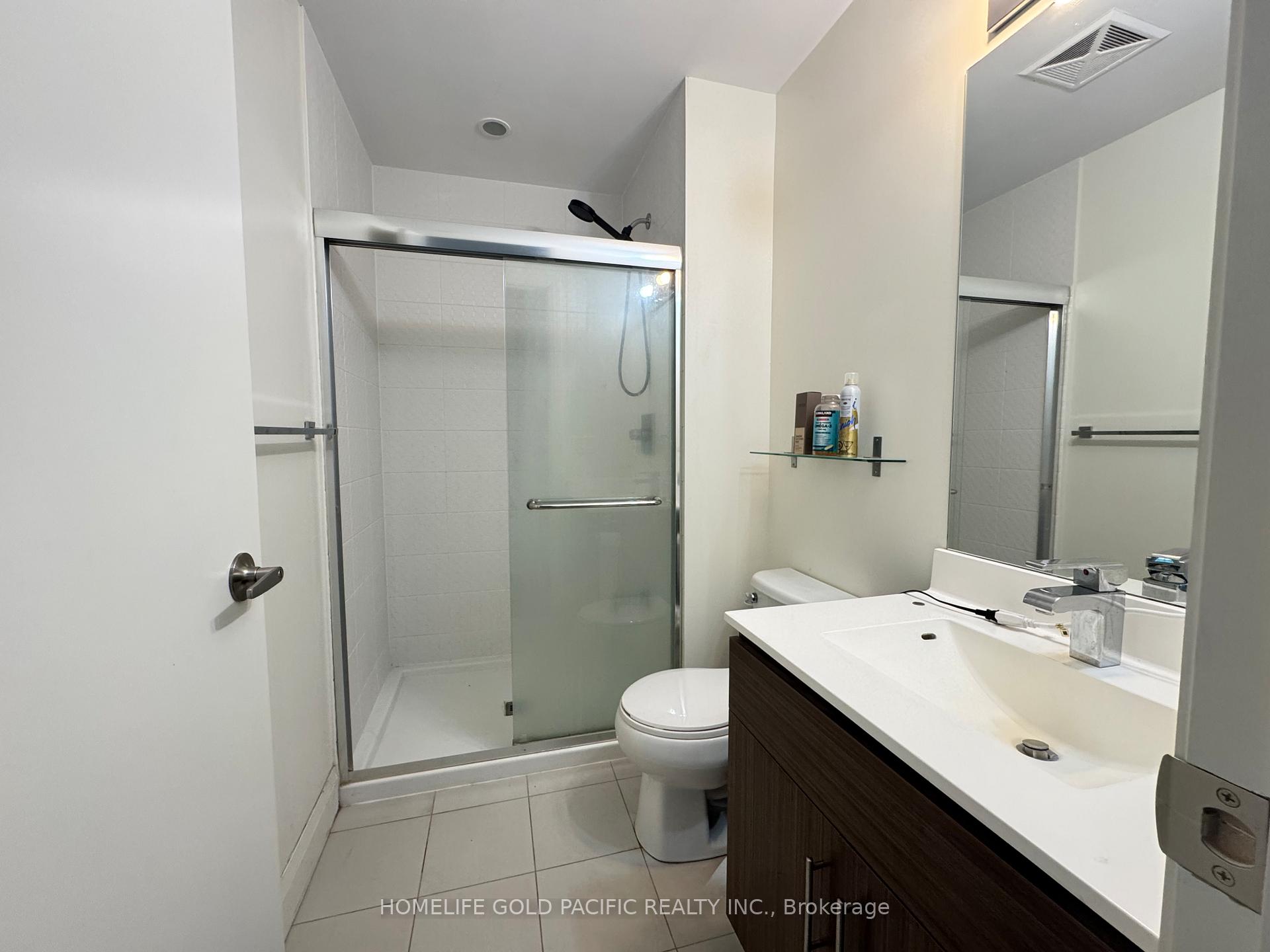 Photo 4 of Unit 1115, 68 Canterbury Place, North York, Willowdale West — HOMEH