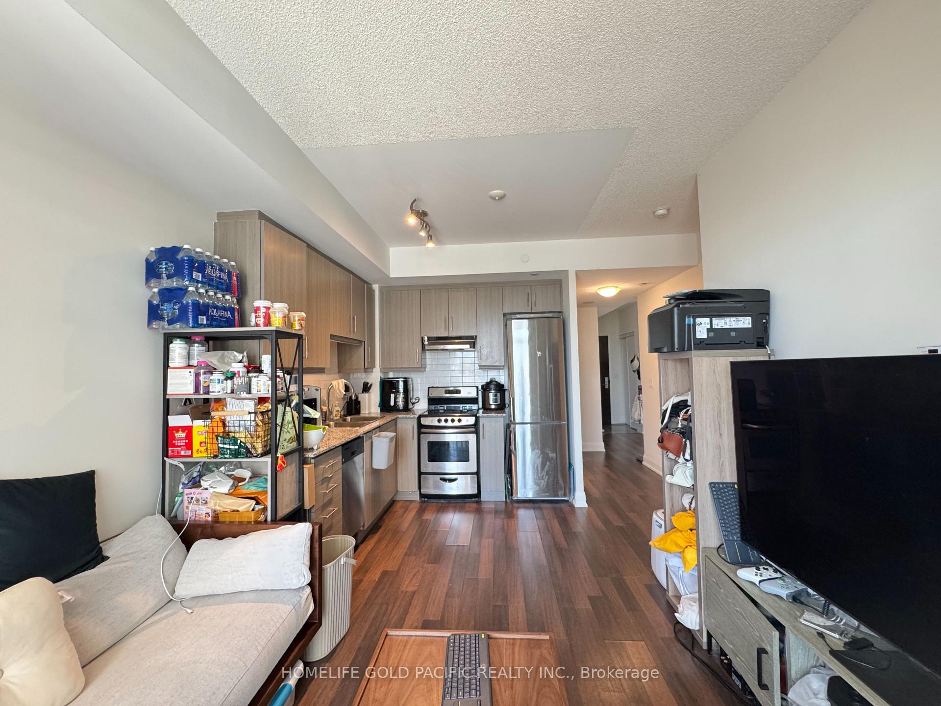 Photo 6 of Unit 1115, 68 Canterbury Place, North York, Willowdale West — HOMEH