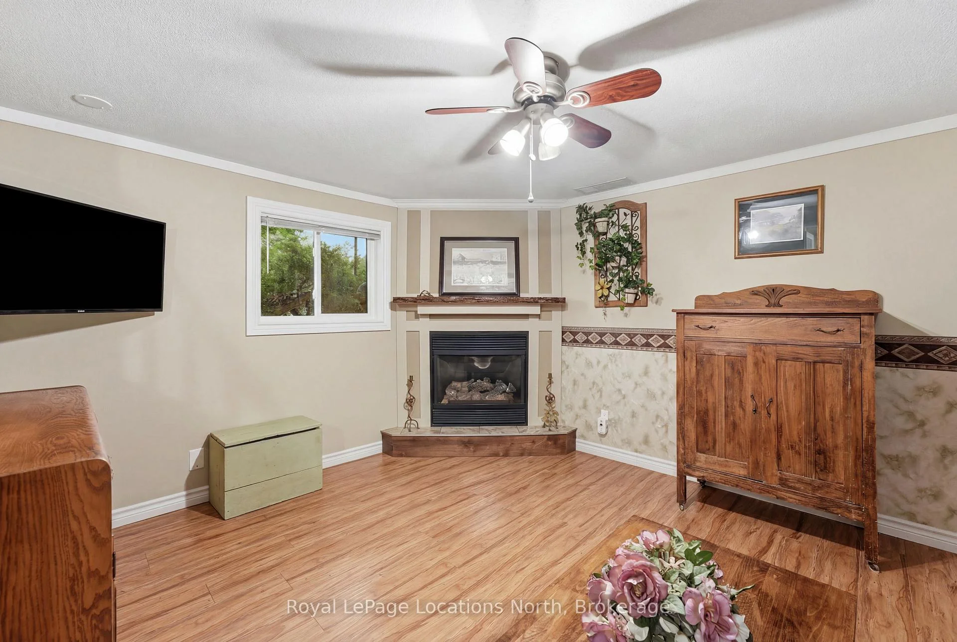 Photo 32 of 488 Maple Street, Collingwood — HOMEH