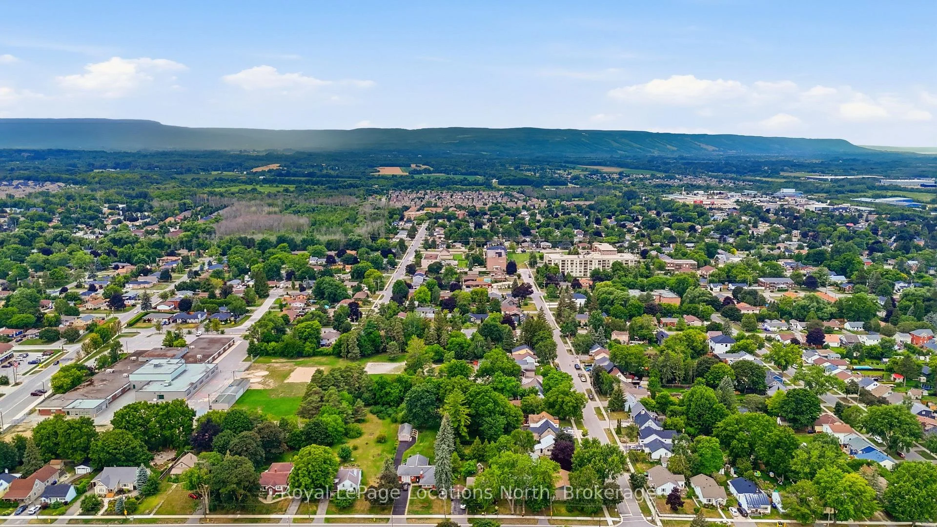 Photo 57 of 488 Maple Street, Collingwood — HOMEH