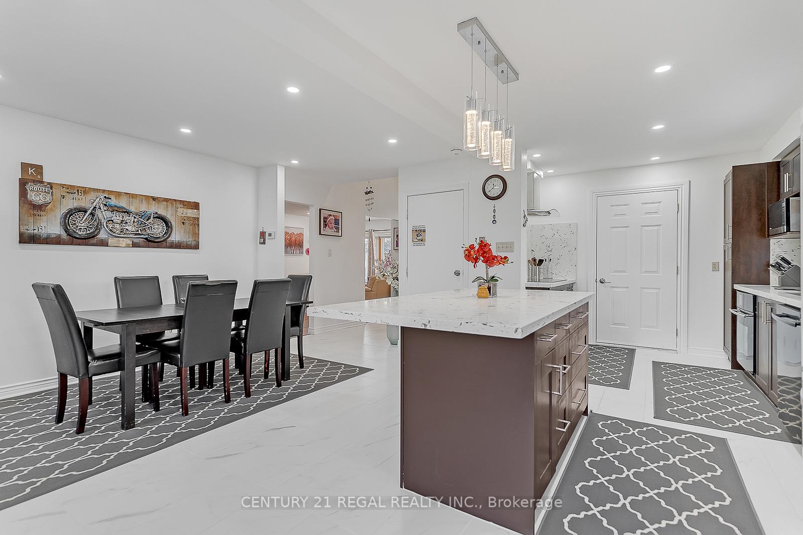 Photo 17 of 28 Upland Drive, Whitby, Blue Grass Meadows — HOMEH